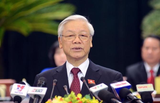 Xây dựng TPHCM văn minh, hiện đại, nghĩa tình