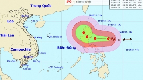 Xuất hiện bão Koppu đang hoạt động mạnh ngoài biển Đông