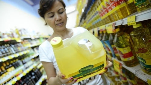 Hàng tiêu dùng ngoại