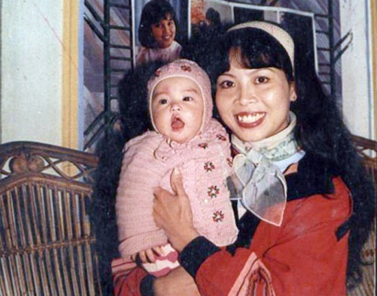 Chân dung người đứng sau sự nghiệp của Hoàng Thùy Linh
