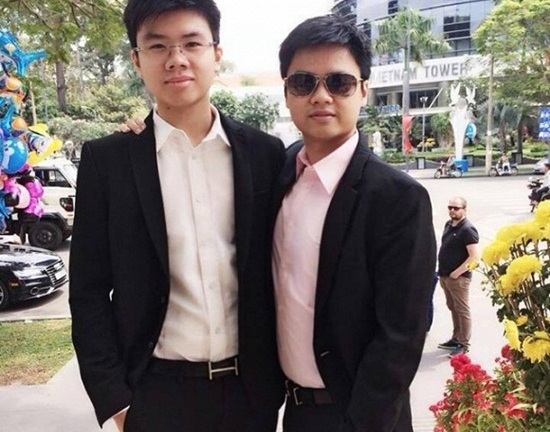 Em trai Phan Thành - Midu: Người xe hơi tiền tỉ, người bảng điểm long lanh