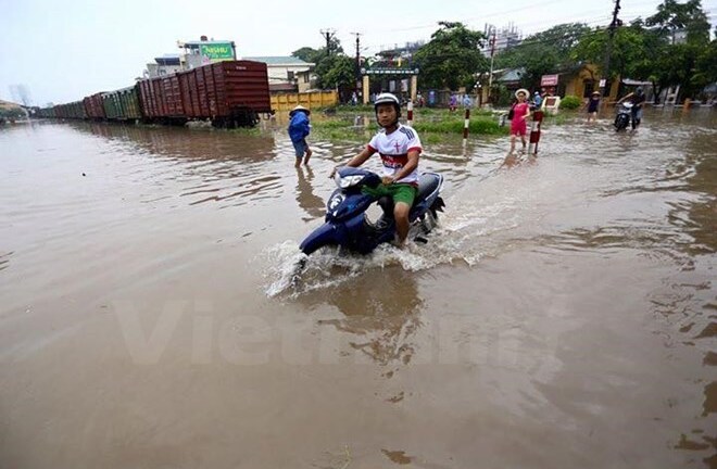 Hỗ trợ giải quyết tình trạng ngập úng cho khu vực phía Tây Hà Nội