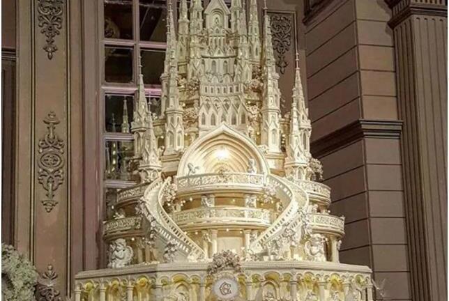 Ngôi sao Indonesia tổ chức đám cưới xa hoa hơn cả Huỳnh Hiểu Minh và Angela Baby