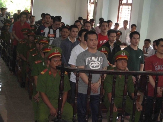 Điều tra lại vụ án 52 “giang hồ” truy sát người giữa đêm