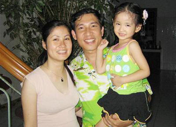 Nửa kia ít biết của sao Việt