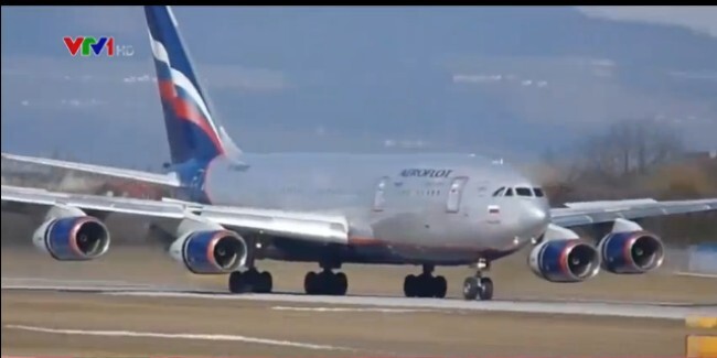 Nga và Ukraine cấm vận hàng không, người Việt tại đây bị ảnh hưởng