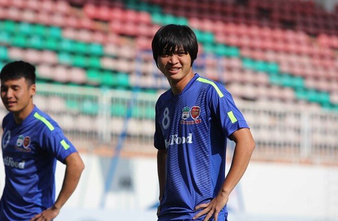 Hé lộ bí mật bản hợp đồng chuyển nhượng Tuấn Anh sang Yokohama