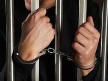 Cựu Cảnh sát vào tù vì... cướp tài sản