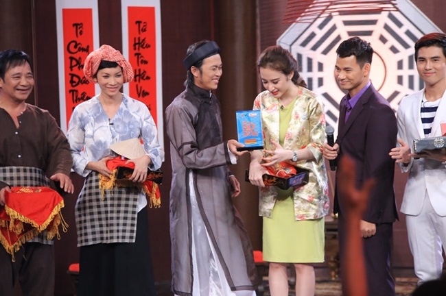Ơn giời cậu đây rồi 2015 tập 1: Angela Phương Trinh giành chiến thắng