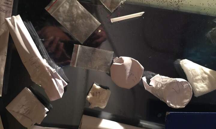 Phát hiện ma túy trong quán bar có hơn 300 “dân bay”