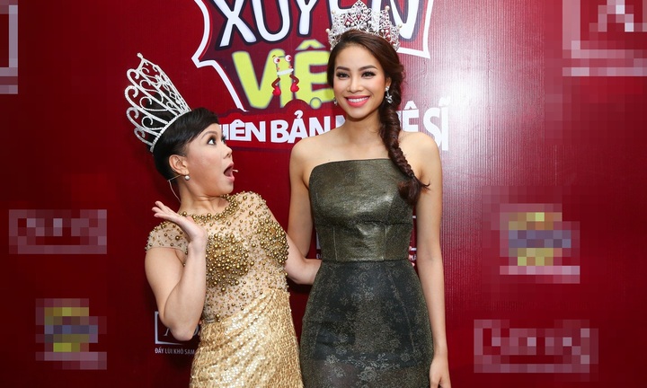 Danh hài Việt Hương ghen tỵ với chiều cao của Hoa hậu Phạm Hương