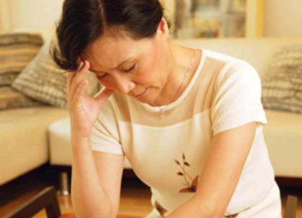 Vội vã về nhà người yêu trong đêm, tôi và anh bắt gặp cảnh thất kinh