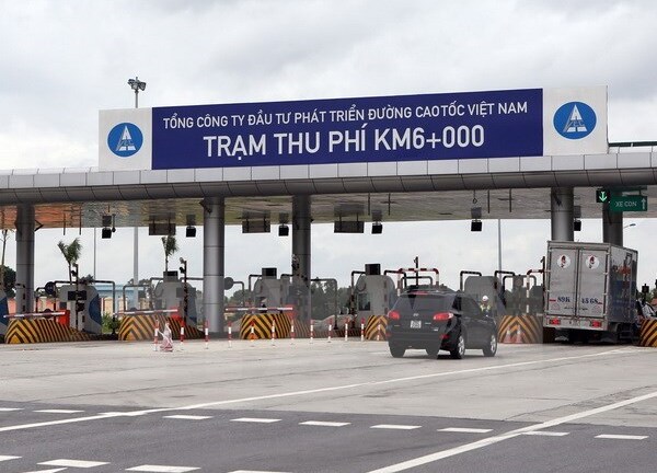 Thẻ thu phí điện tử sẽ áp dụng trên cao tốc Nội Bài- Lào Cai từ ngày 7/11