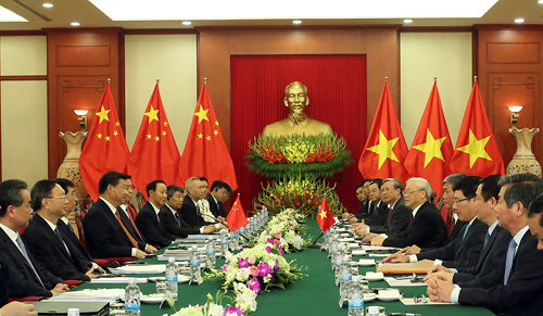 Thúc đẩy phát triển hơn nữa quan hệ hai Đảng, hai nước Việt-Trung