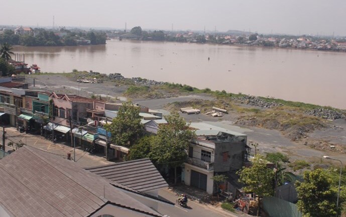 Sông Đồng Nai mỗi ngày hứng chịu 111.000 m3 nước thải gây ô nhiễm trầm trọng