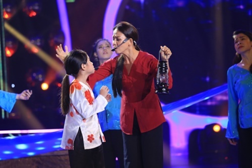 Gương mặt thân quen Nhí 2015 tập 6: Giám khảo rưng rưng xúc động