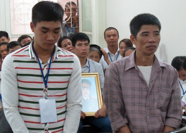 Nam thanh niên vào tù lần hai vì giúp bố đánh người