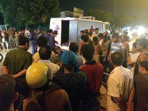 Truy tìm ô tô đâm tử vong du khách nước ngoài rồi bỏ trốn