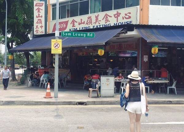 Tranh cãi quanh câu chuyện