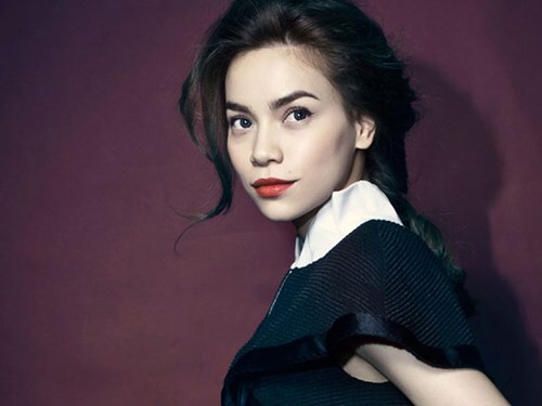 Hồ Ngọc Hà: Sóng gió chỉ làm tôi mạnh mẽ hơn