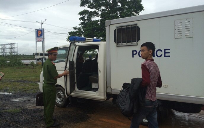 Hack Facebook, lừa đảo được gần 1 tỷ đồng thẻ cào