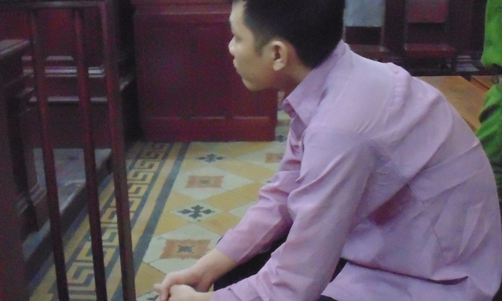 Vợ đòi tiền lương bị chồng dùng búa sát hại