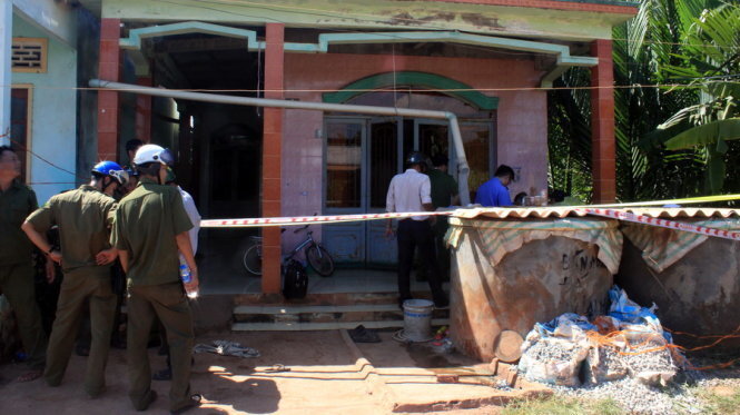 Long An: Khởi tố vụ ba mẹ con chết bất thường