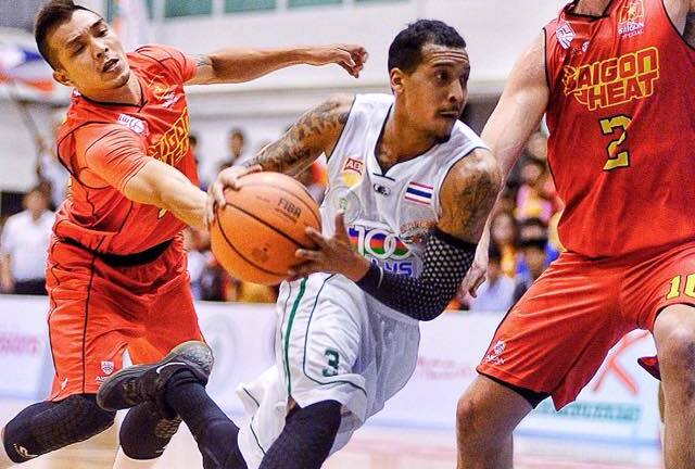 Saigon Heat thất bại ở trận đầu tiên trên sân khách