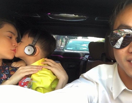 Cường Đô la khoe ảnh hạnh phúc cùng Hà Hồ sau khi có tình mới