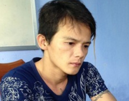 Thanh niên trộm điện thoại về đổi của vợ rồi mang đi bán