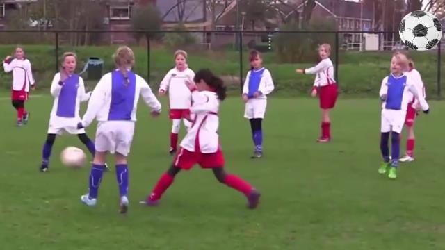 Top 5 tình huống thảm họa nhất thế giới bóng đá tuần qua