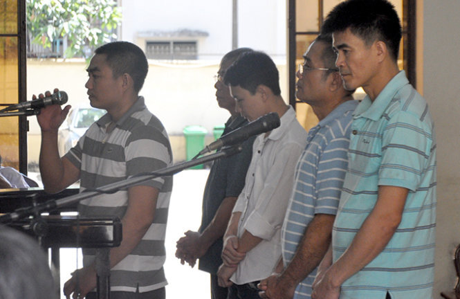 Giảm án cho nhân viên gác chắn cầu Ghềnh để xảy ra tai nạn