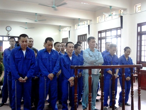 Trùm ma túy lao xe Lexus tấn công cảnh sát lĩnh án tử