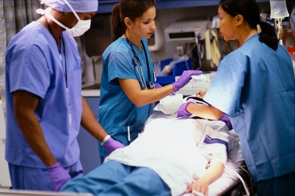 Chồng hồi sinh kỳ diệu còn tôi lâm vào tuyệt vọng, ê chề