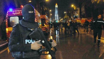 12 vệ sỹ của tổng thống Tunisia thiệt mạng vì bị đánh bom