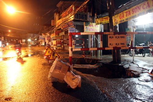  “Hố tử thần” khủng xuất hiện tại Đồng Nai