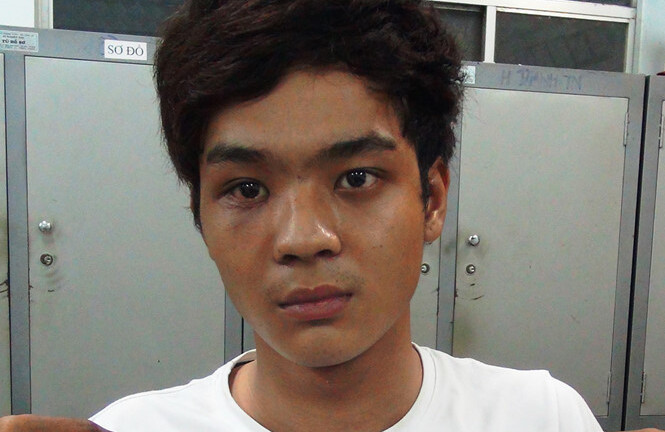 18 tuổi cầm đầu băng nhóm chuyên cướp đêm