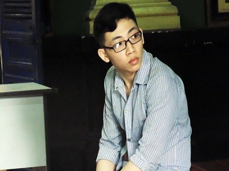 Giết người vì bị nhìn kiểu không thiện cảm