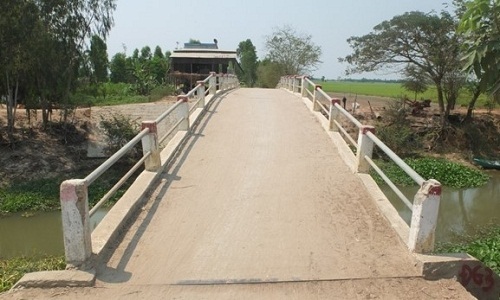 Phó Chánh VP Huyện ủy bị nghi 