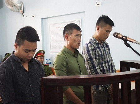 Đòi tiền “hoa hồng” đấu giá đất, nổ súng khi bị truy đuổi