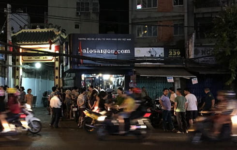 Tạm giữ nữ thủ quỹ nợ tín dụng đen, cướp tiền giữa trung tâm Sài Gòn