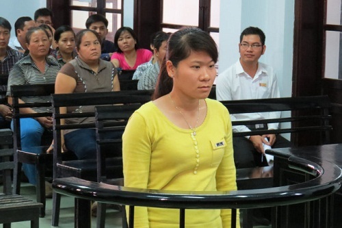 Truy tố nữ trung úy CSGT