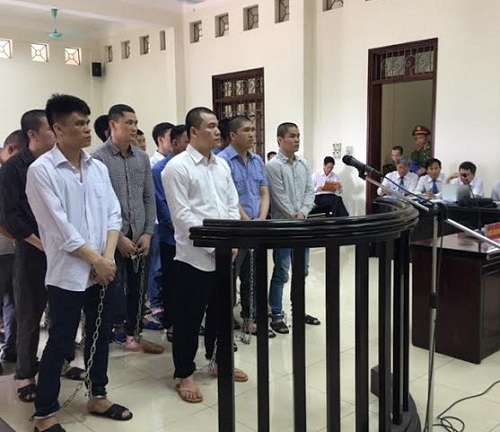 Xét xử vụ án trùm buôn lậu qua biên giới Dũng