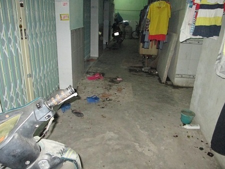 Thanh niên bị đâm chết khi nhắc nhóm nhậu nói khẽ