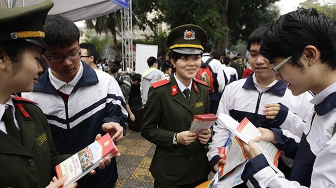 Dự thi vào các trường khối công an phải đáp ứng điều kiện sức khỏe thế nào?