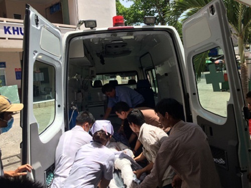 Nghi án mẹ tẩm xăng tự thiêu cùng hai con nhỏ