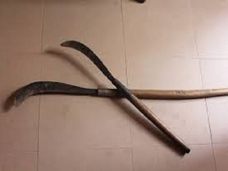 Giết chết hàng xóm trong chuyến về thăm gia đình