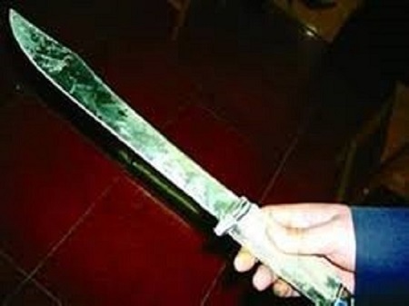 Chém vợ khi đến tòa hòa giải ly hôn