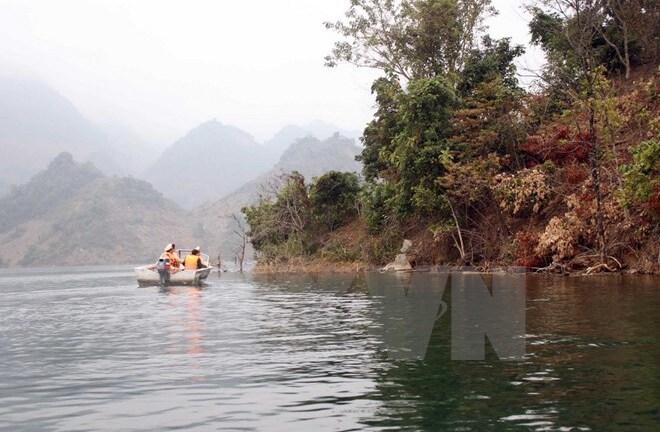 Vụ chìm thuyền ở Sơn La: Tìm thấy thi thể nạn nhân đầu tiên