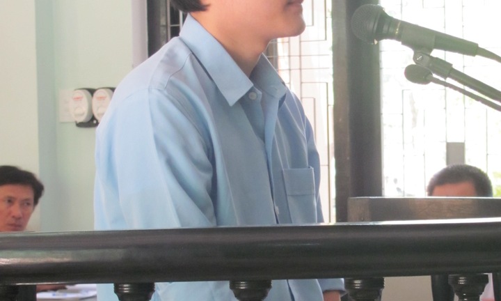 Ông “sếp” lịch lãm lợi dụng chức vụ để lừa đảo hàng tỷ đồng từ người quen.